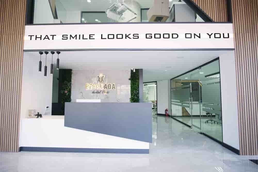 Beyaz Ada Dental Clinic في Antalya، Turkey تعليقات من مرضى حقيقيين
 Slider image 3