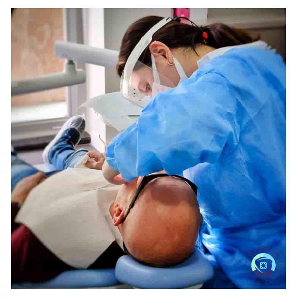Ozdemir Dental Center في Antalya، Turkey تعليقات من مرضى حقيقيين
 Slider image 2
