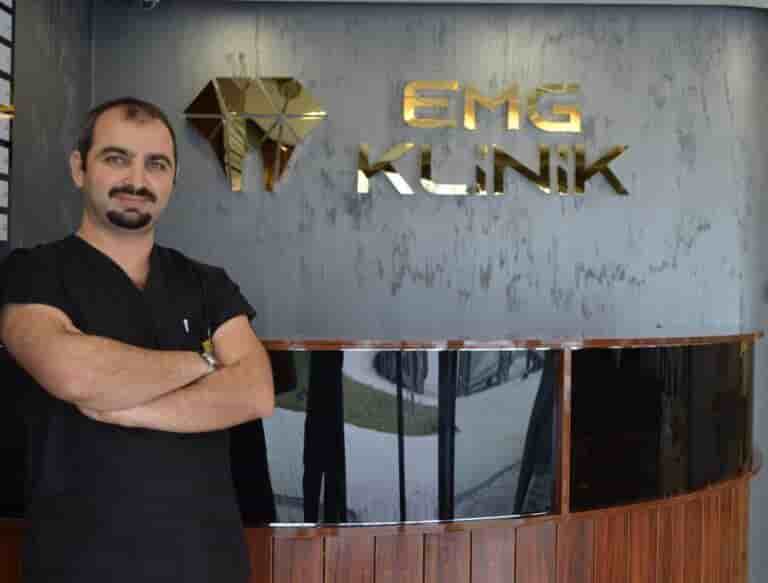 EMG KLiNiK Oral and Dental Health Clinic في Istanbul، Turkey تعليقات من مرضى حقيقيين
 Slider image 4