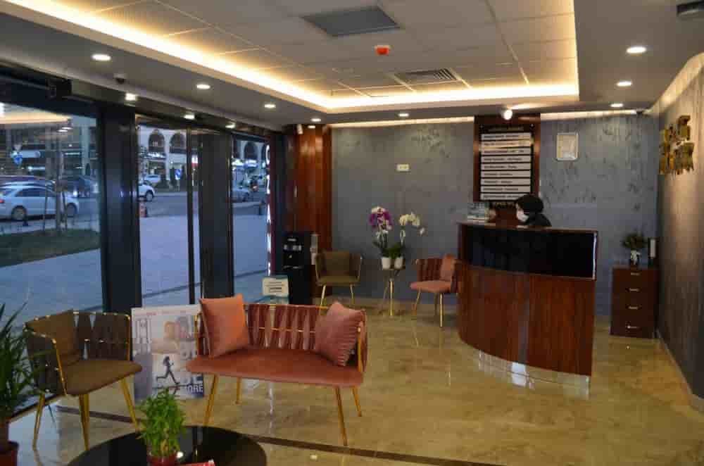 EMG KLiNiK Oral and Dental Health Clinic في Istanbul، Turkey تعليقات من مرضى حقيقيين
 Slider image 10