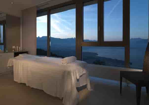 Le Mirador Health Centre في Lausanne، Switzerland تعليقات من مرضى حقيقيين
 Slider image 2