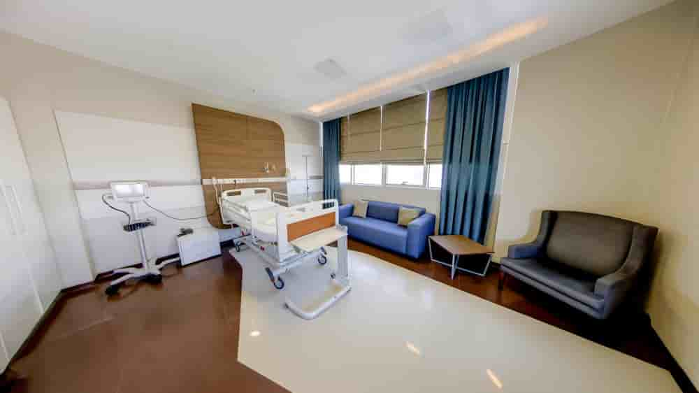 Private Koru Ankara Hospital in Ankara, Turkey Reviews from Real Patients Slider image 5