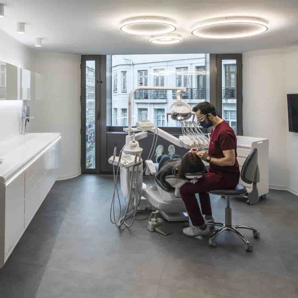 Soho Dental Clinic في Istanbul، Turkey تعليقات من مرضى حقيقيين
 Slider image 6