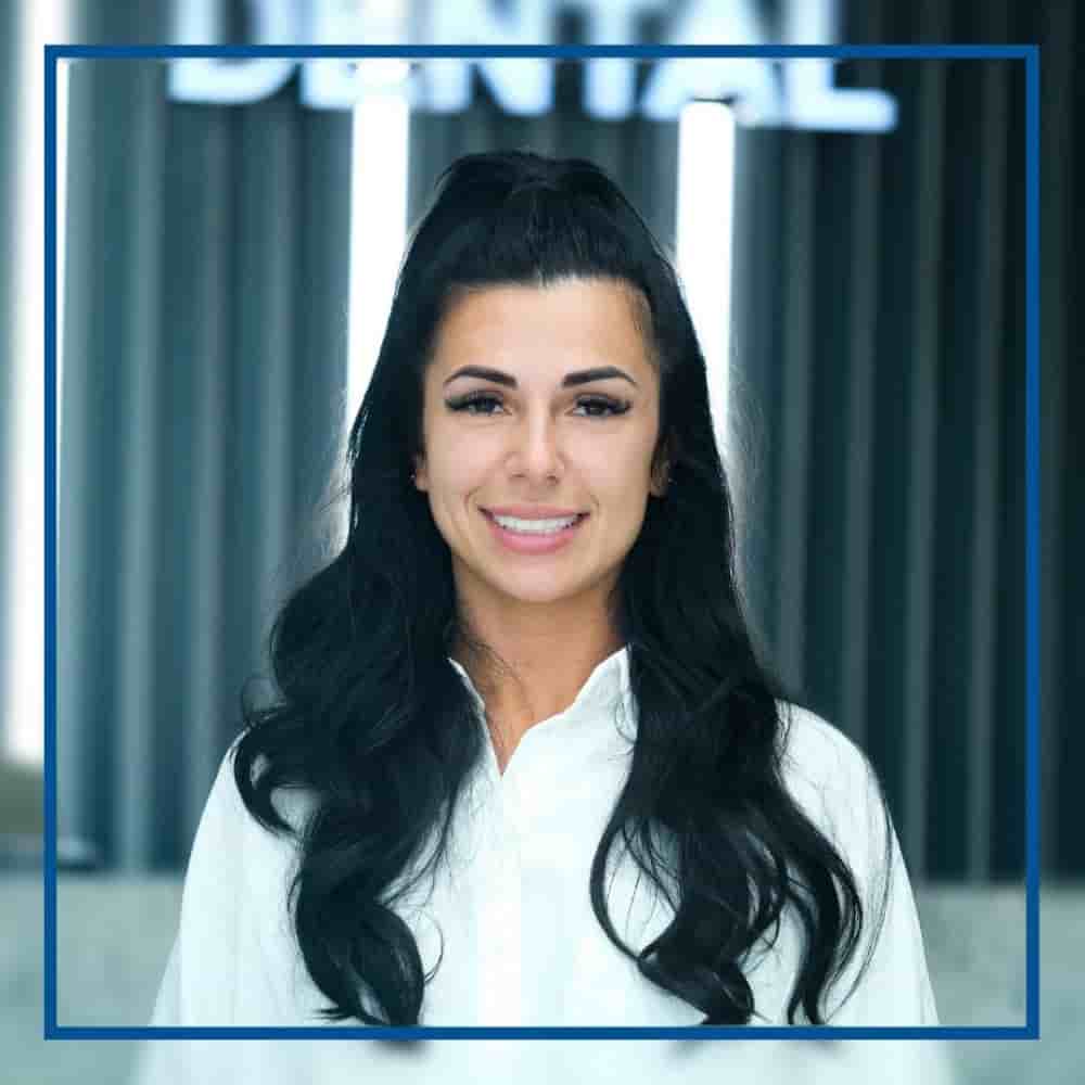 Hollywood Dental Izmir Turkey في Izmir، Turkey تعليقات من مرضى حقيقيين
 Slider image 3