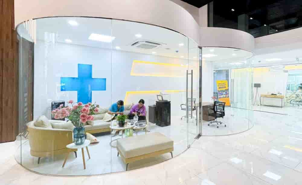 BeDental - Porcelain Veneers & Implants Center في Saigon,Ho Chi Minh، Vietnam تعليقات من مرضى حقيقيين
 Slider image 2