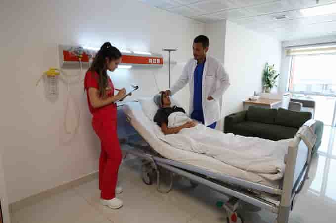 Private Ento Surgical Medical Center في Izmir، Turkey تعليقات من مرضى حقيقيين
 Slider image 8
