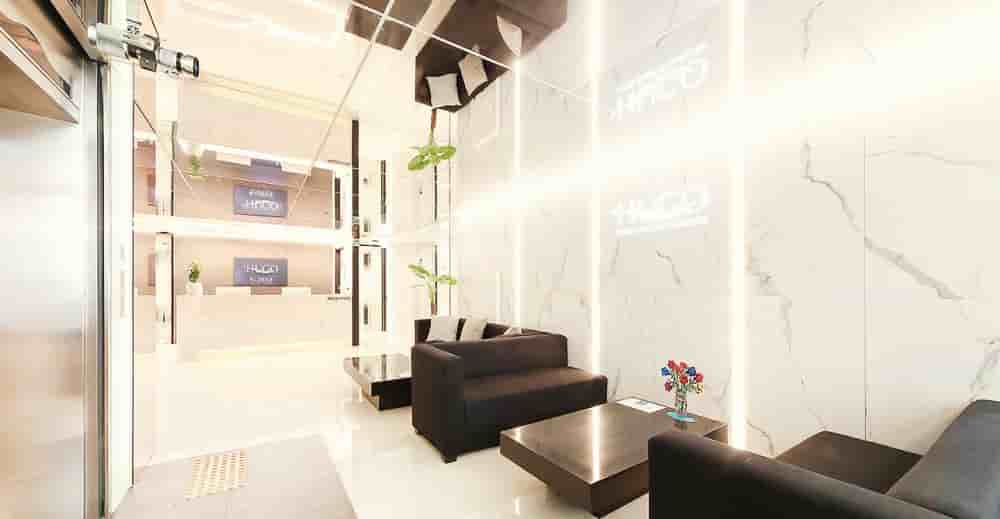 Hugo Plastic Surgery in Seoul, South Korea Reviews from Real Patients Slider image 5