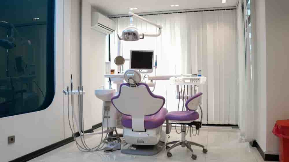 Dentaray Clinic: luxury Dental Clinic in Istanbul في Istanbul، Turkey تعليقات من مرضى حقيقيين
 Slider image 1