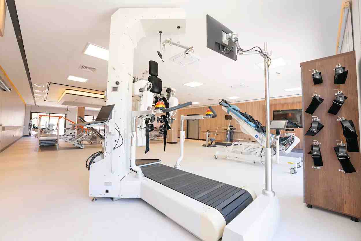 Romatem - Cyprus Physical Therapy and Rehabilitation في Famagusta، Cyprus تعليقات من مرضى حقيقيين
 Slider image 5