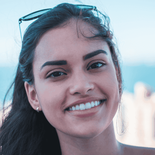 ترميم الأسنان بالكامل - التيجان الصناعية: زيركونيا 