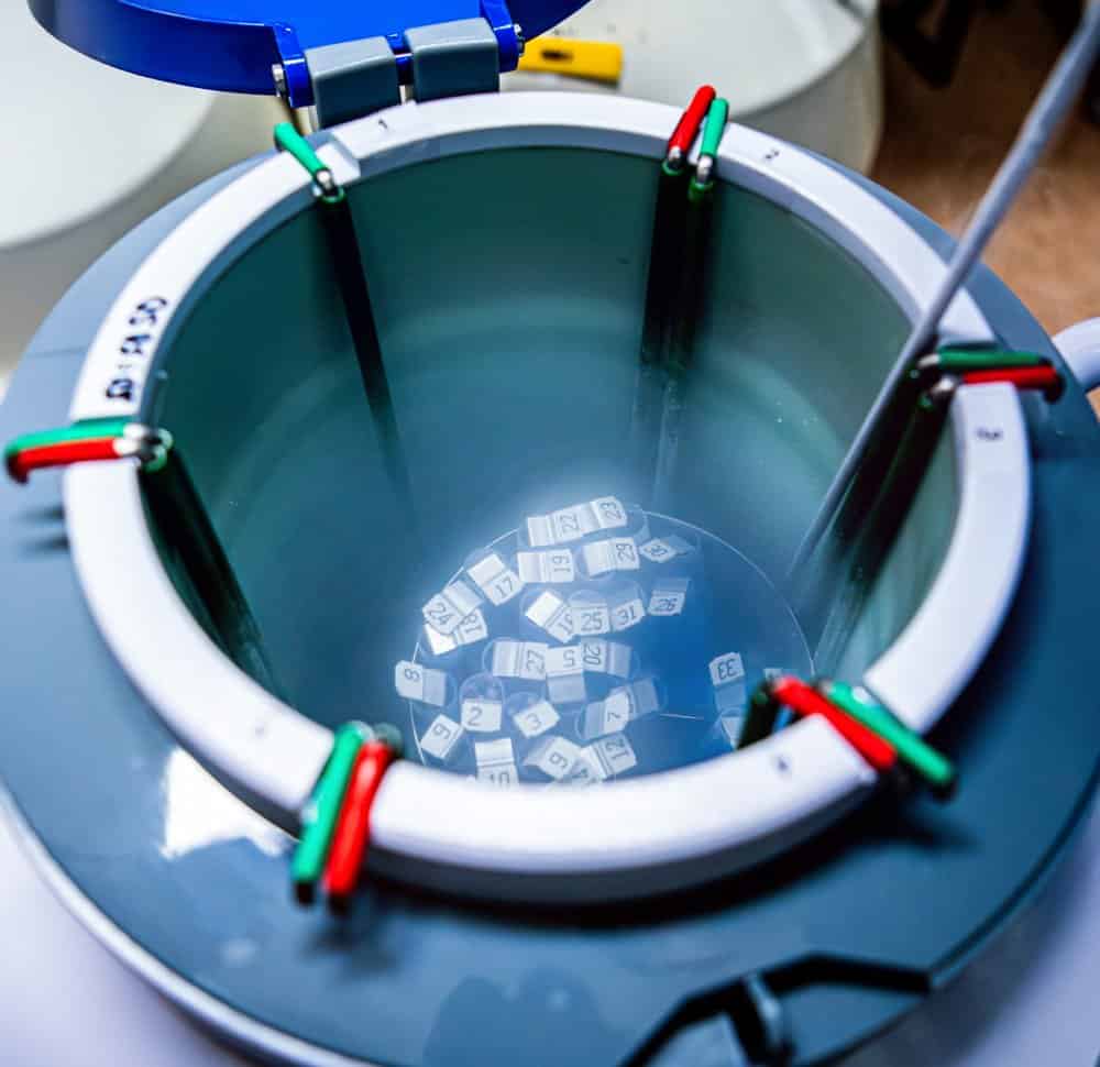 برنامج التبرع بالحيوانات المنوية في نيقوسيا، قبرص، من تنظيم مركز ساكالي للتخصيب في المختبر