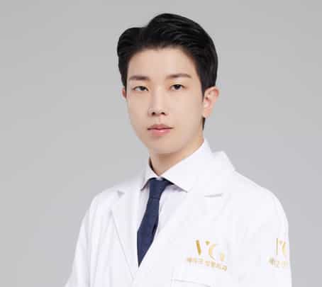 SEUNGBIN JANG, M.D. 