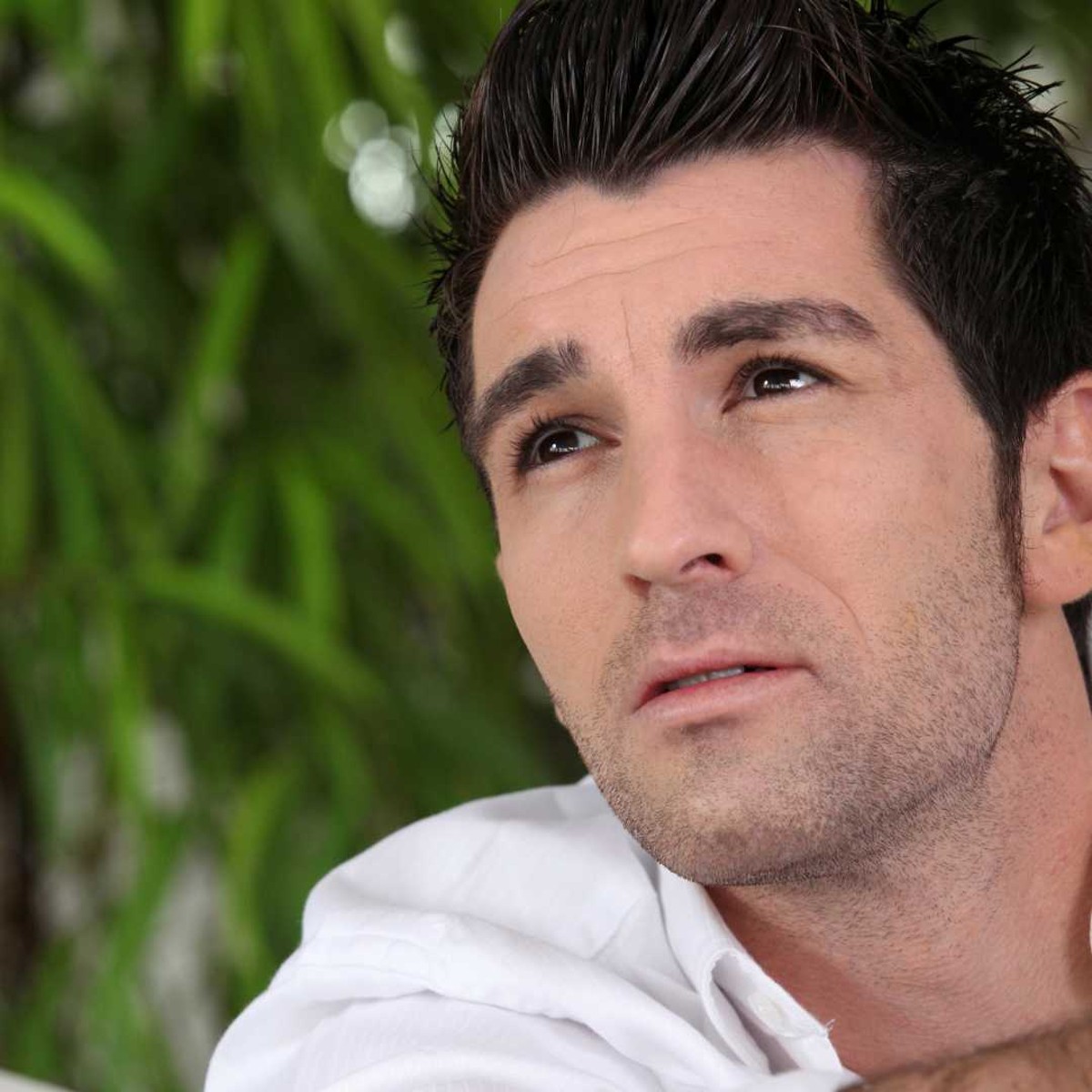 أفضل 10 جراحي زراعة شعر في العالم 2025