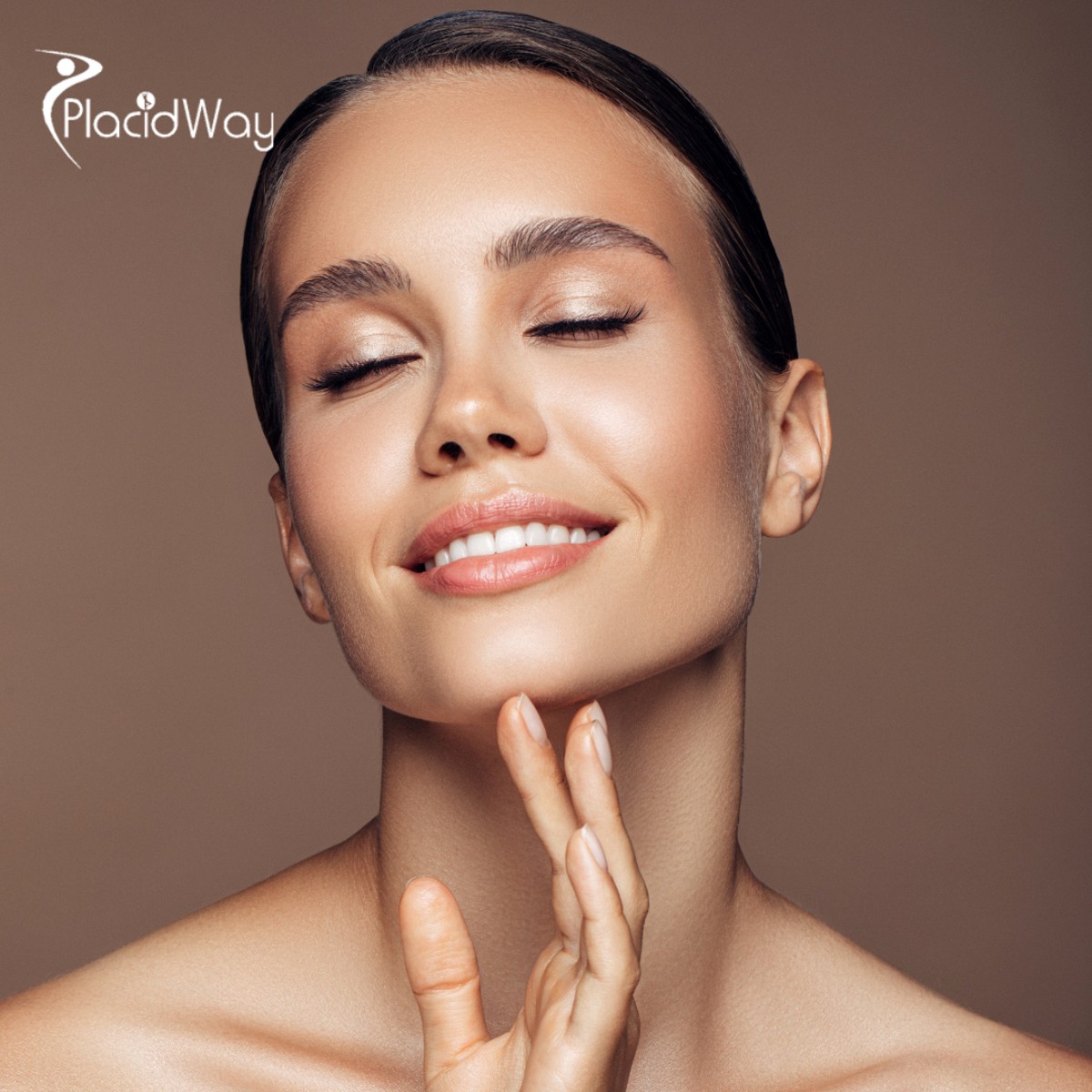 جراحة تجميل الأنف المتقدمة في تركيا للمرضى الذين يسعون إلى تناسق طبيعي للوجه