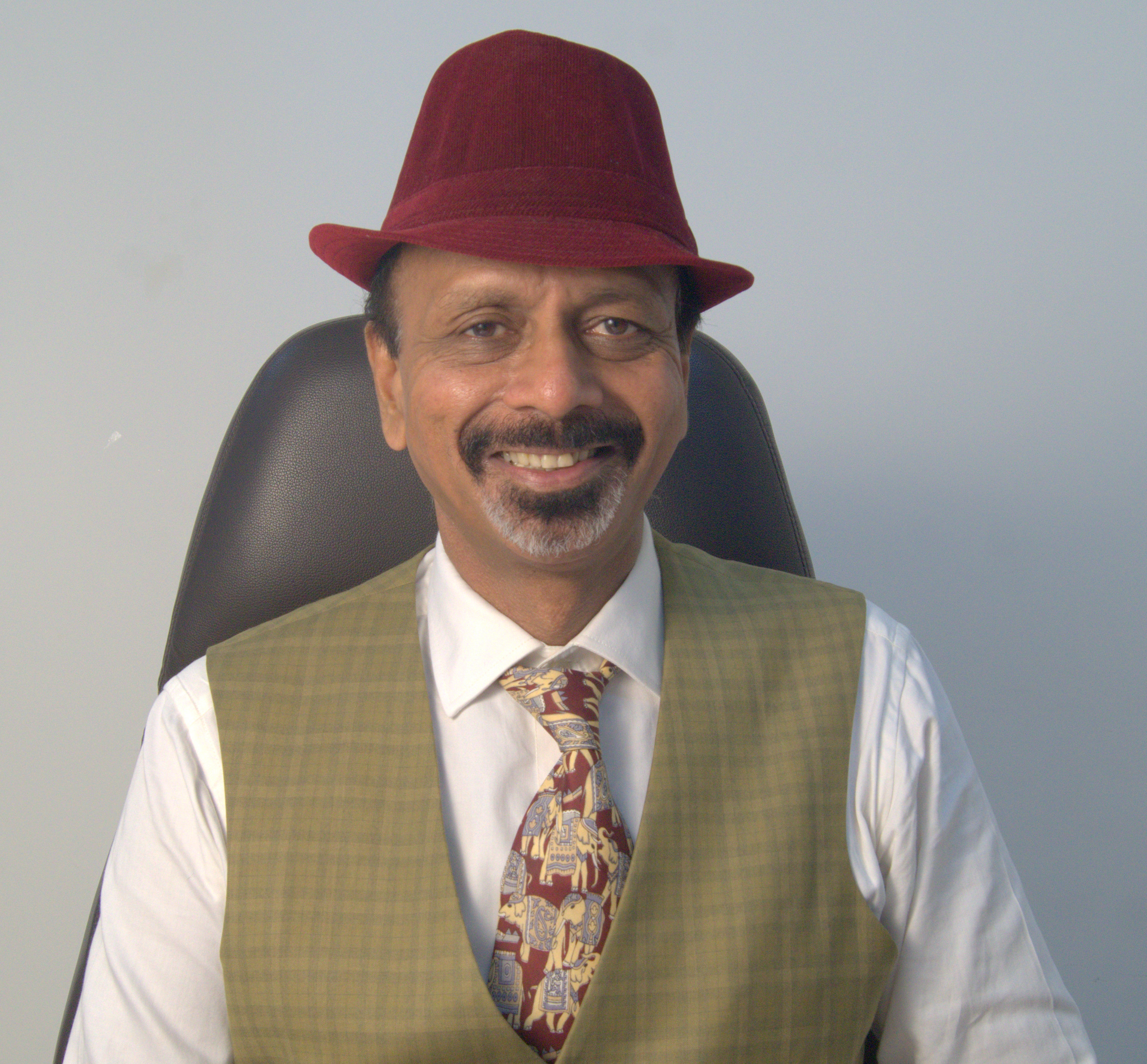 Dr. Pradeep Mahajan